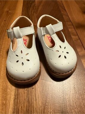 Classic White T-Strap Kids Mary Jane Shoes